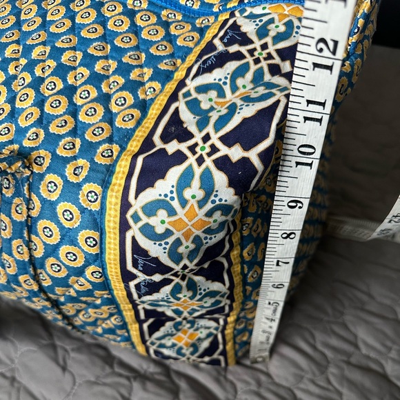 Vera Bradley EUC duffle travel Bag - Picture 3 of 10